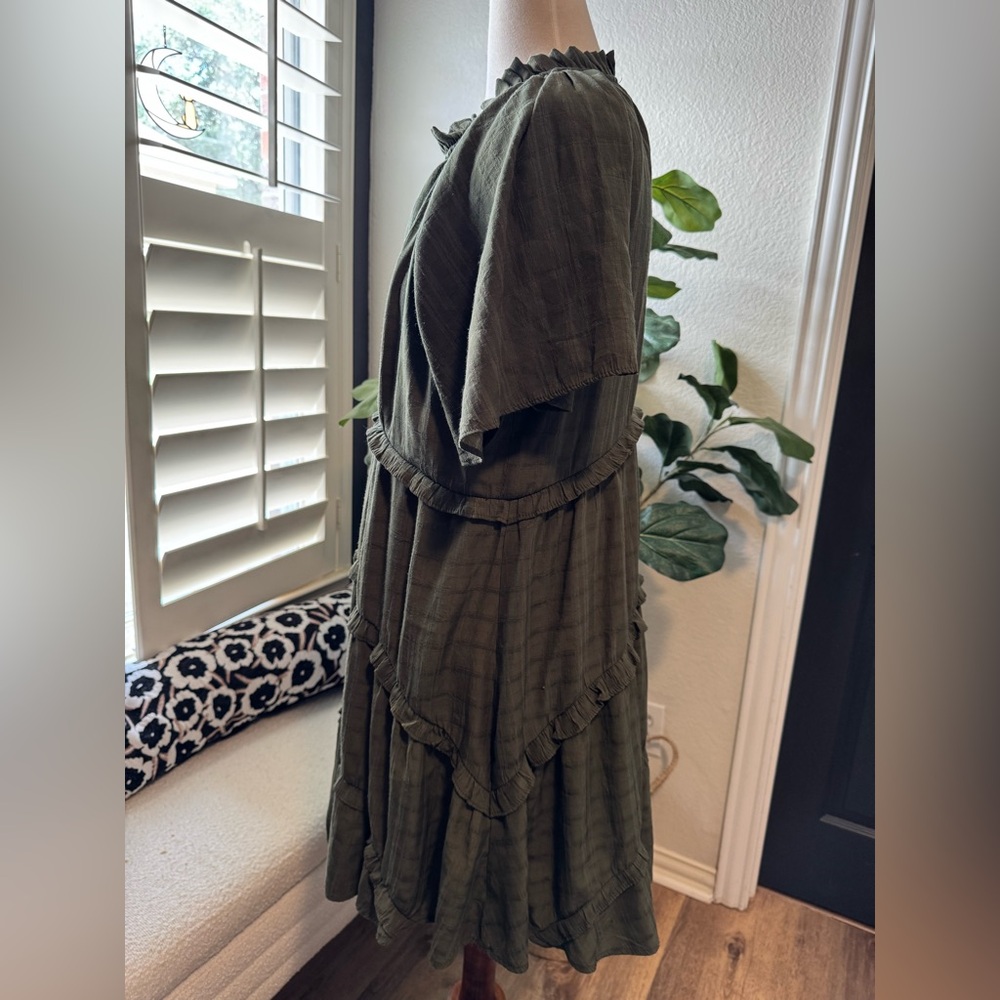 Entro Forest Green Ruffled Dress - Picture 3 of 5